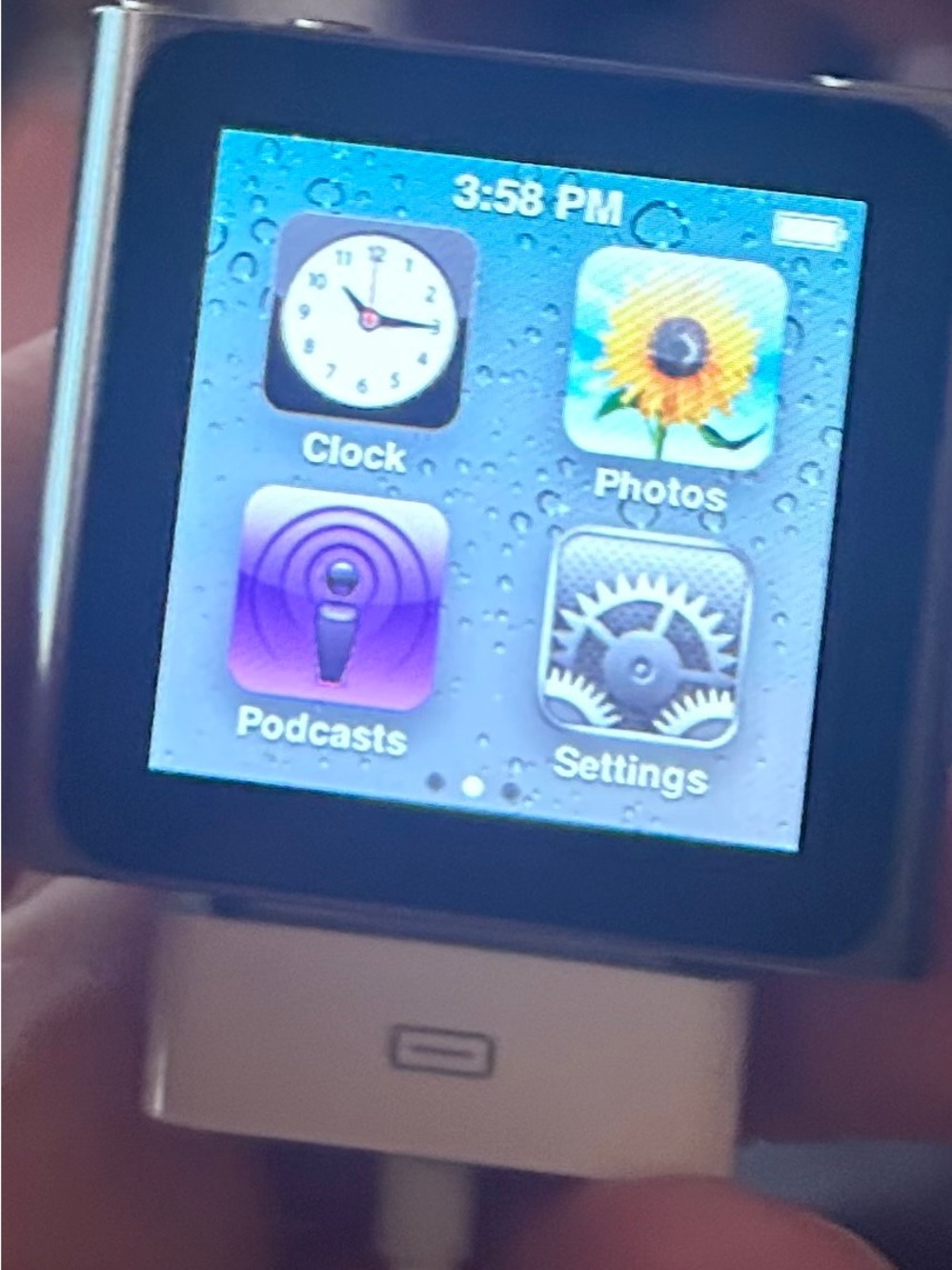 Apple iPod Nano 6th Gen 8GB Graphite MC688LL + Cable. Tested & it Works - Picture 3 of 11